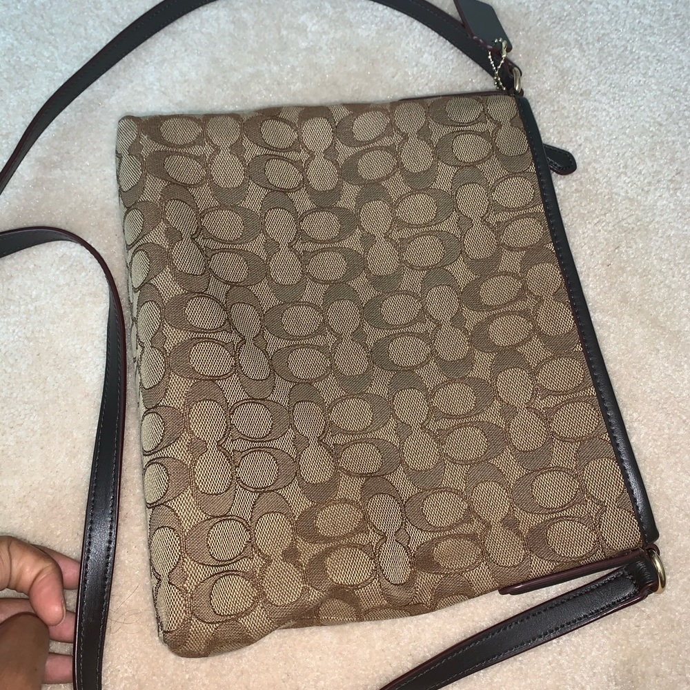 Coach - Picture 2 of 3